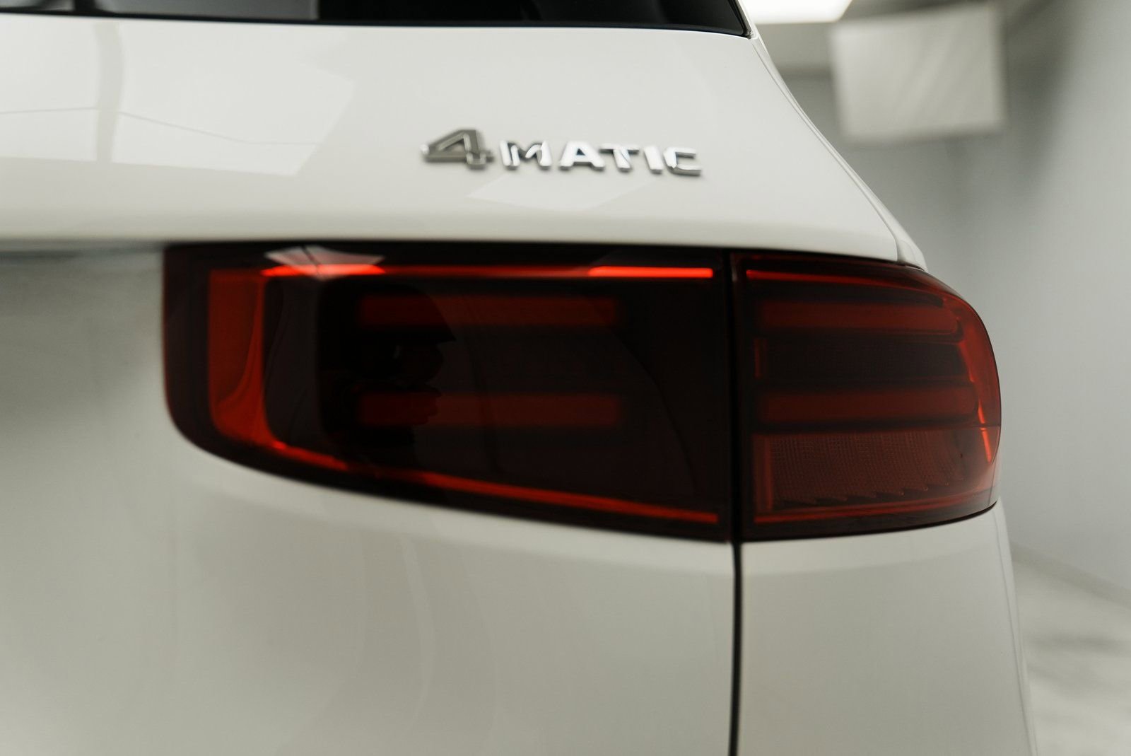 Used 2025 Mercedes-Benz GLB 250 4MATIC image 19