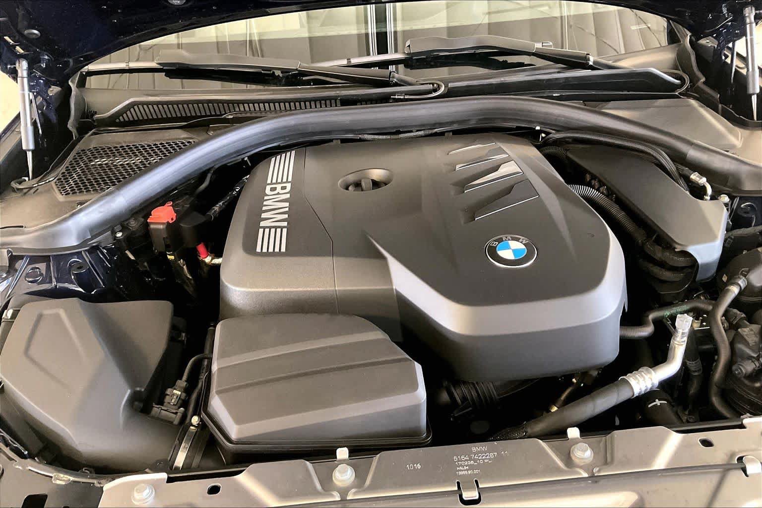 New 2026 BMW 330i xDrive Sedan w/ Premium Package AWD/4WD image 16
