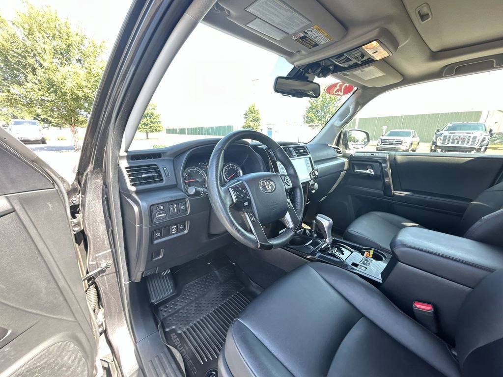 Used 2023 Toyota 4Runner TRD Off-Road Premium image 11