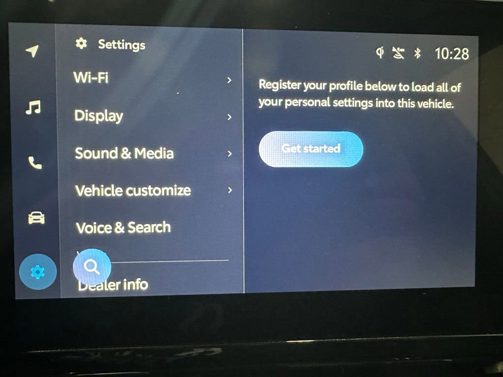 Used 2025 Toyota Corolla Cross XSE image 35