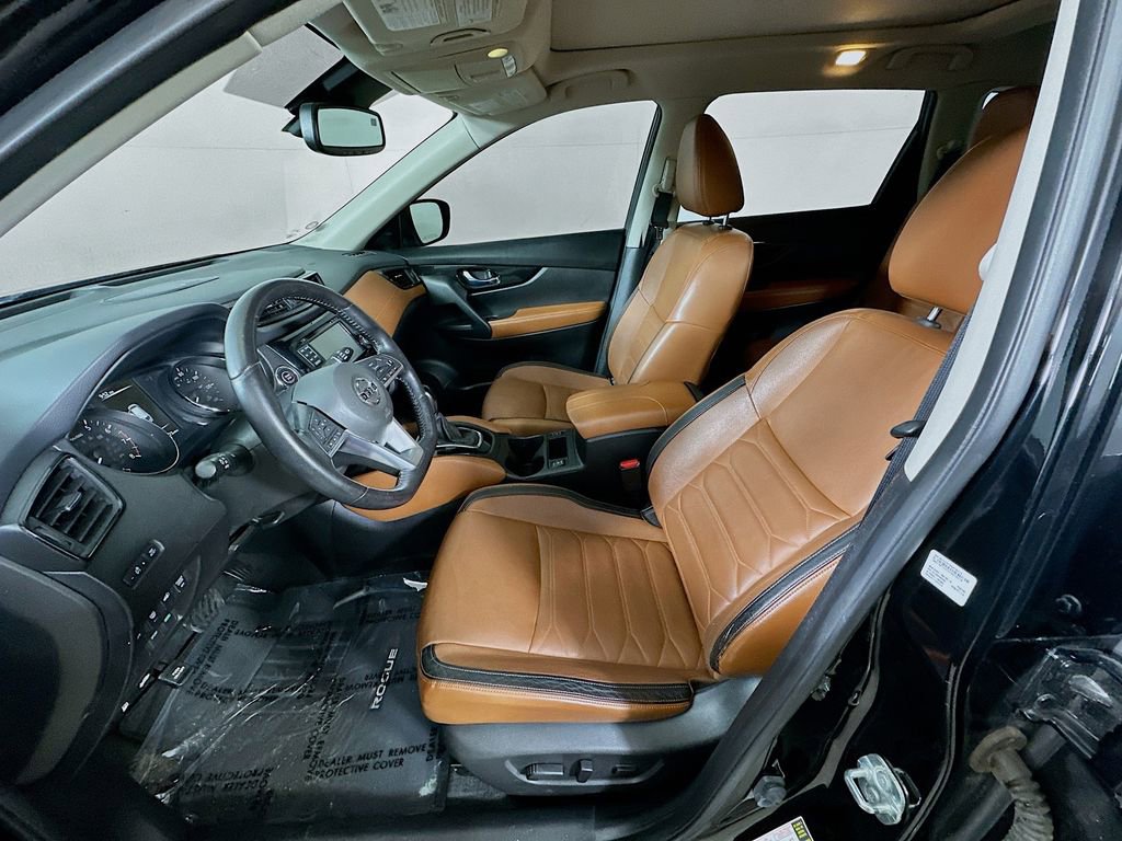 Used 2017 Nissan Rogue SL w/ SL Premium Package image 15