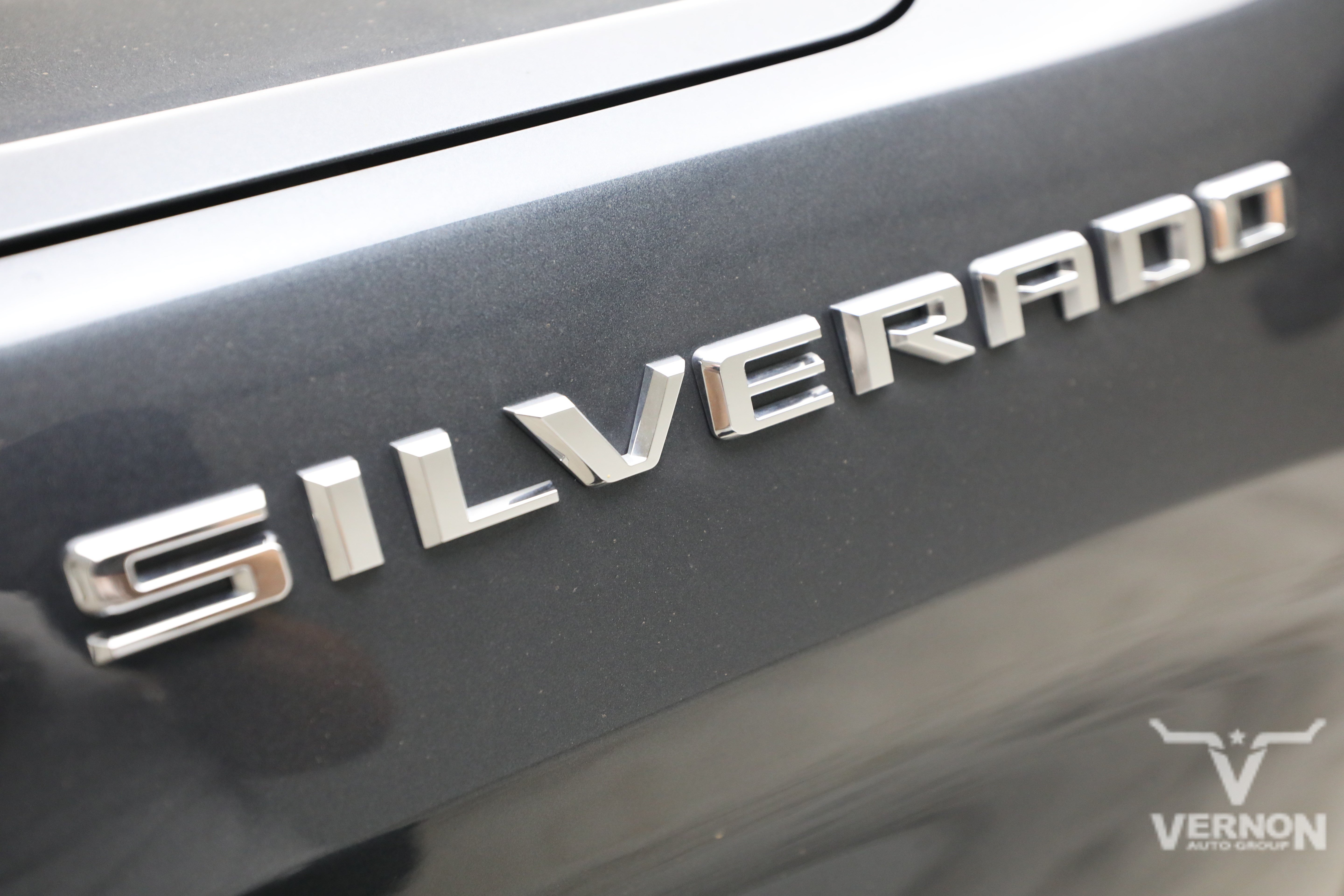 Used 2020 Chevrolet Silverado 1500 LT w/ All-Star Edition AWD/4WD image 10