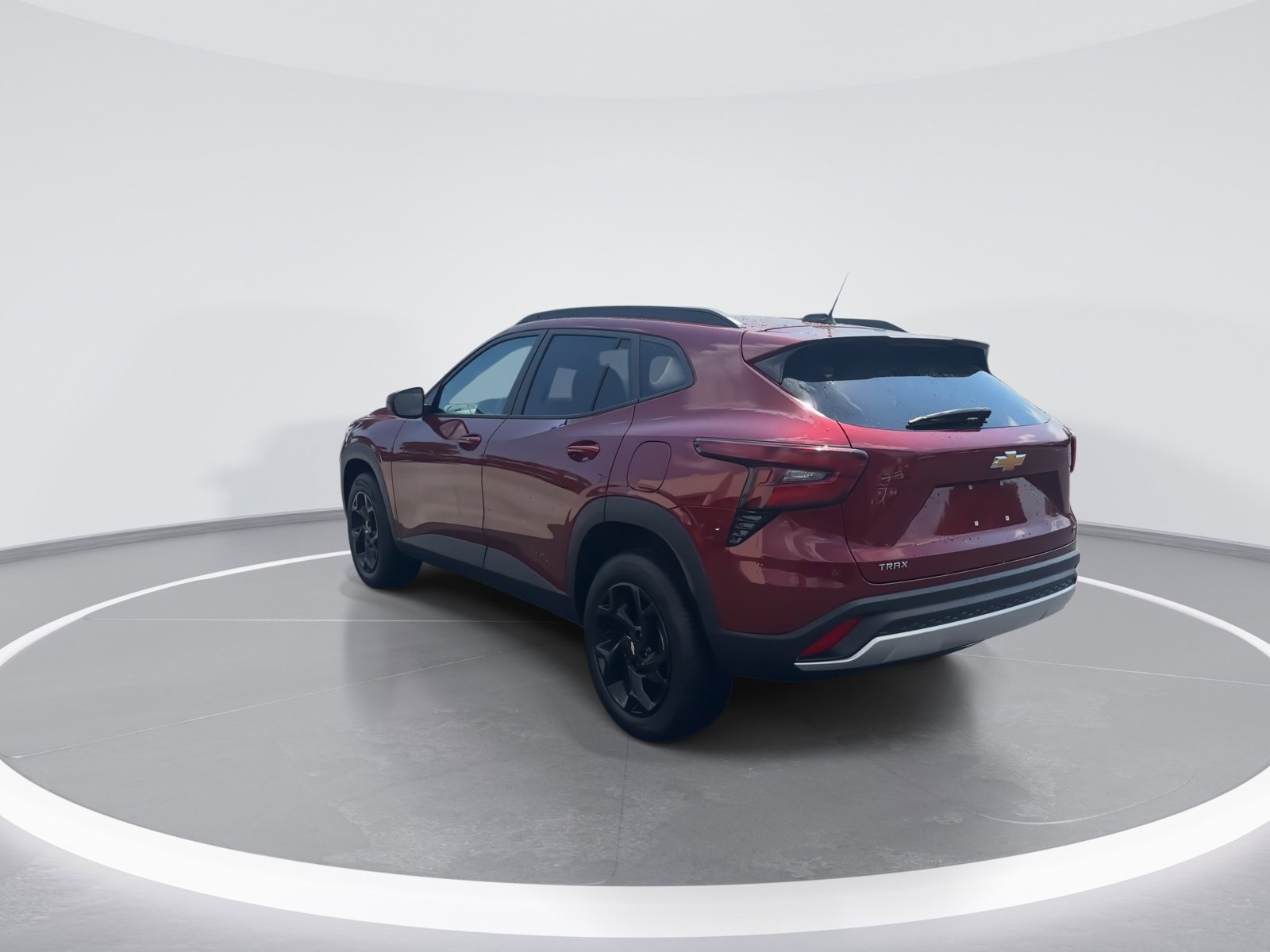 Used 2025 Chevrolet Trax LT w/ LT Convenience Package FWD image 7