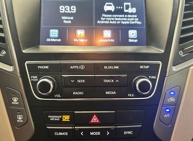 Used 2018 Hyundai Santa Fe Sport 2.0T FWD image 37