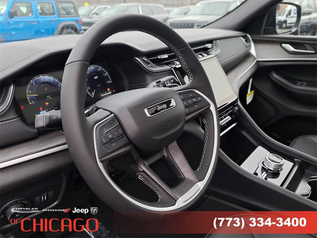 New 2025 Jeep Grand Cherokee Limited image 19