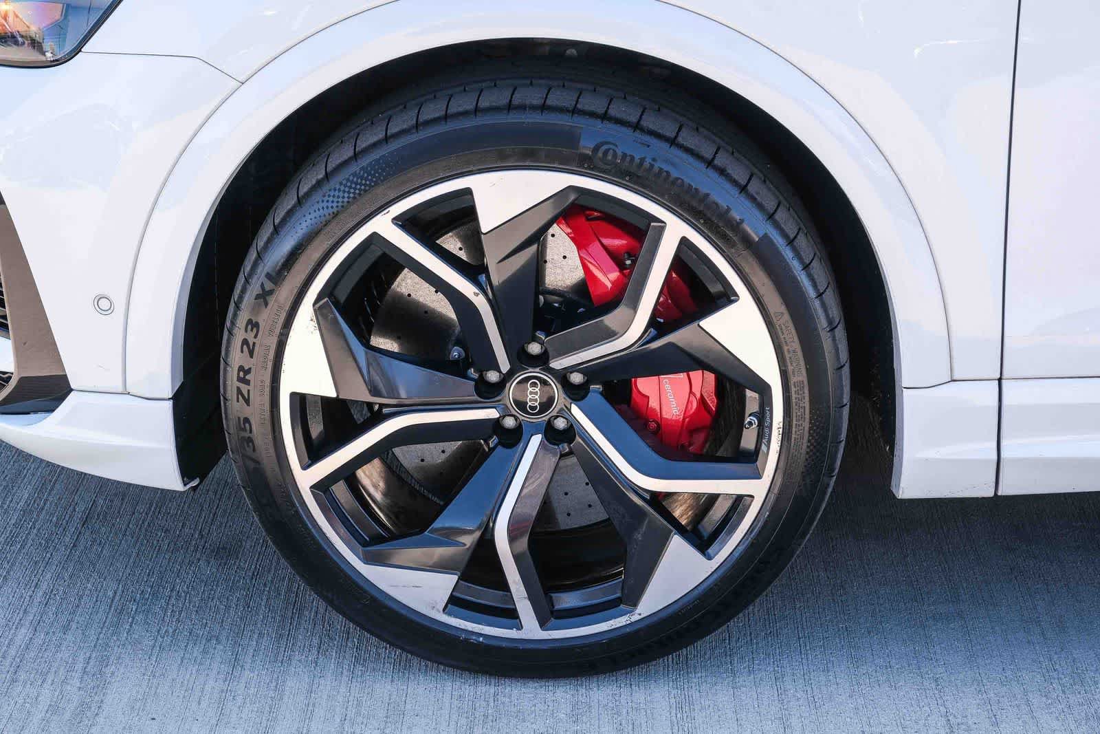 Used 2022 Audi RS Q8 w/ Carbon Optic Package AWD/4WD image 10