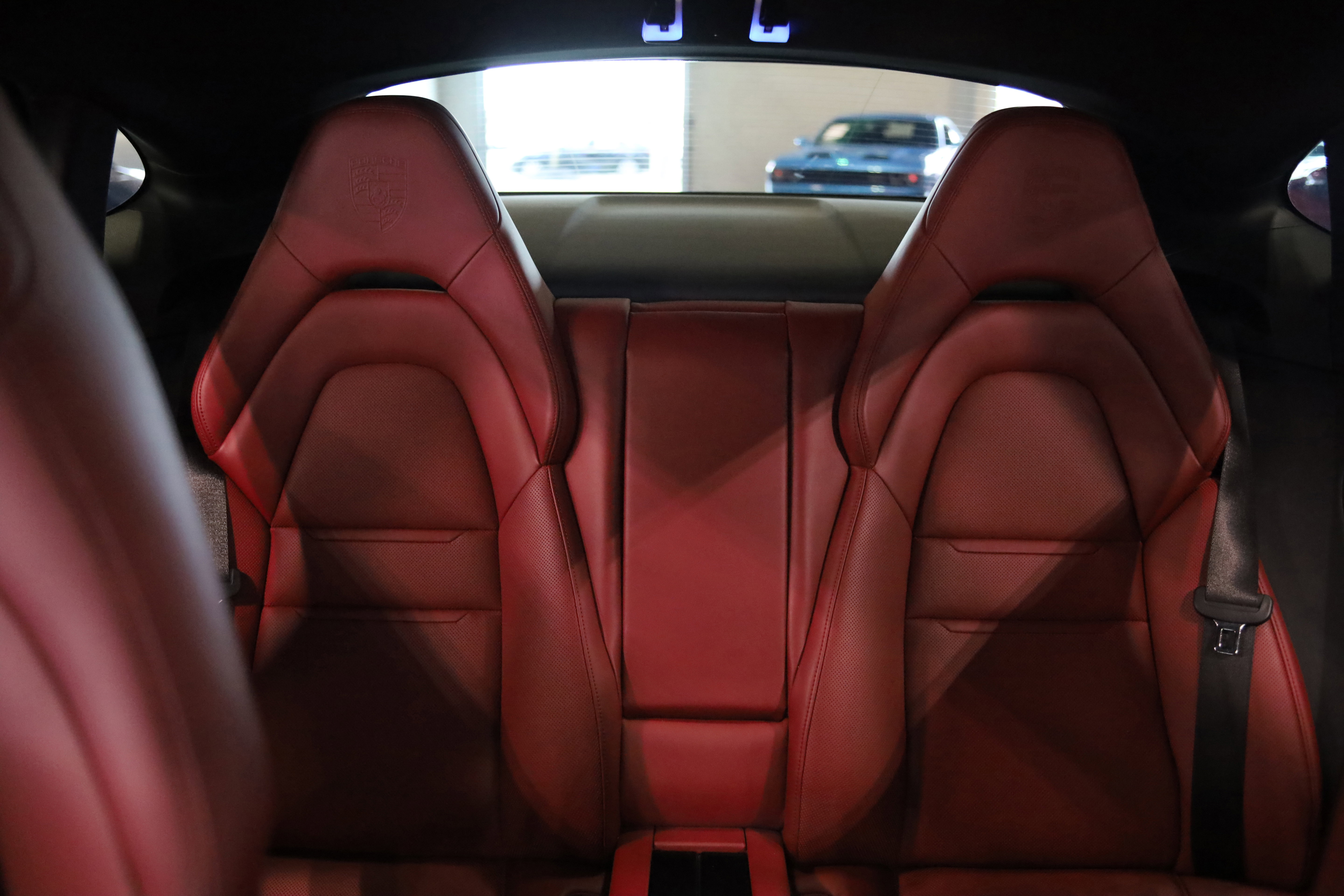 Used 2022 Porsche Panamera 4 AWD/4WD image 37