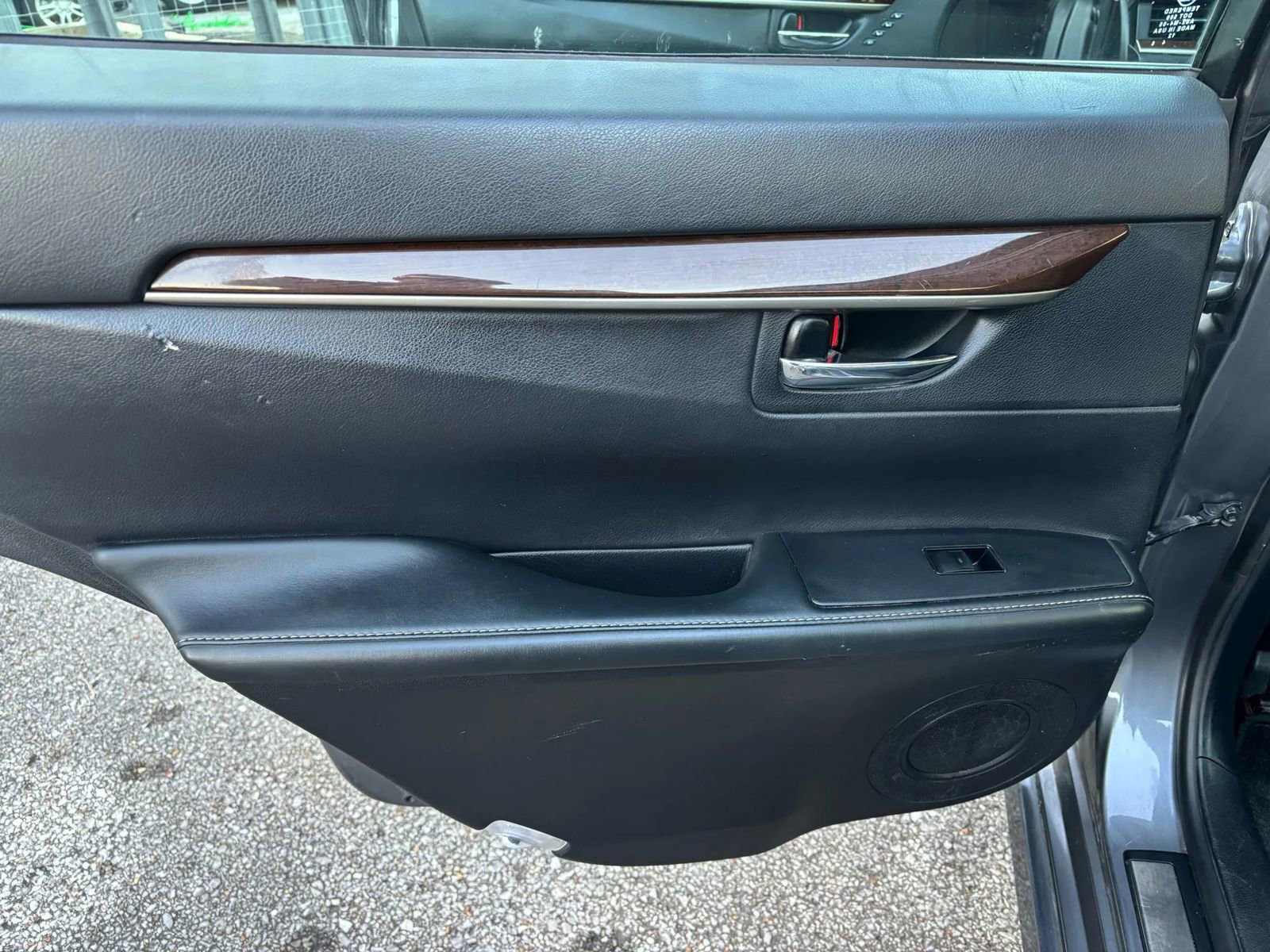 Used 2015 Lexus ES 350 w/ Premium Package image 22