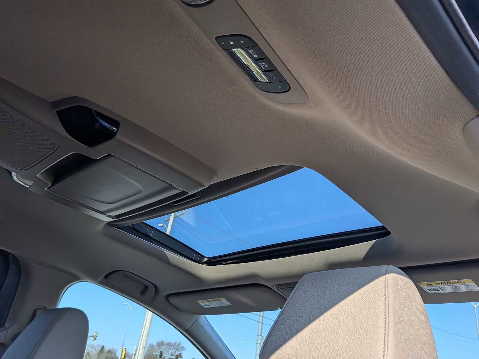 Used 2019 Honda Odyssey EX-L image 22