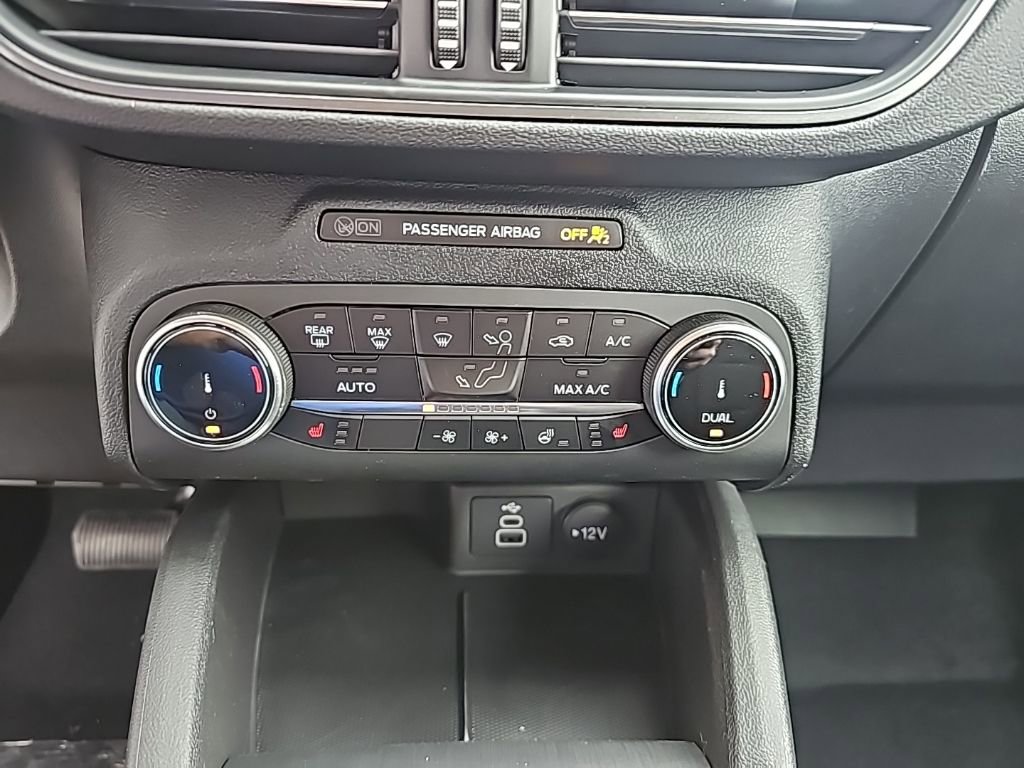 New 2026 Ford Escape Active w/ Cold Weather Package AWD/4WD image 17