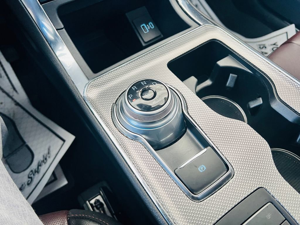 Used 2021 Ford Edge Titanium w/ Equipment Group 301A image 29