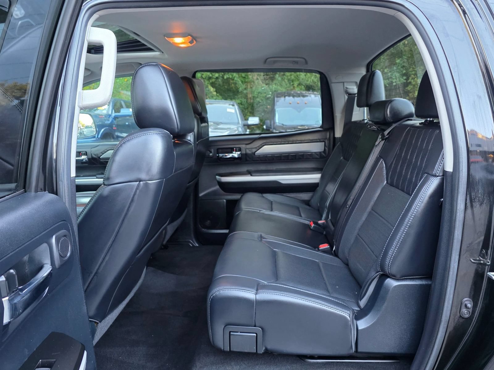 Used 2018 Toyota Tundra Platinum AWD/4WD image 25