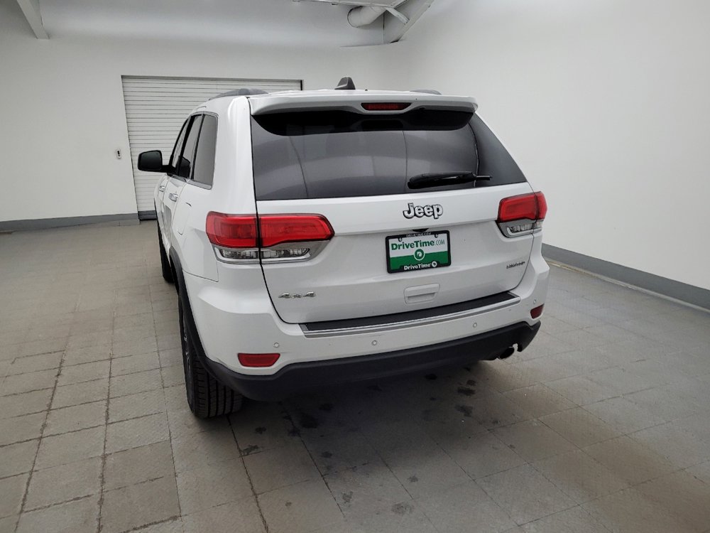 Used 2017 Jeep Grand Cherokee Limited image 6