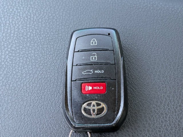 Used 2025 Toyota Camry LE FWD image 29