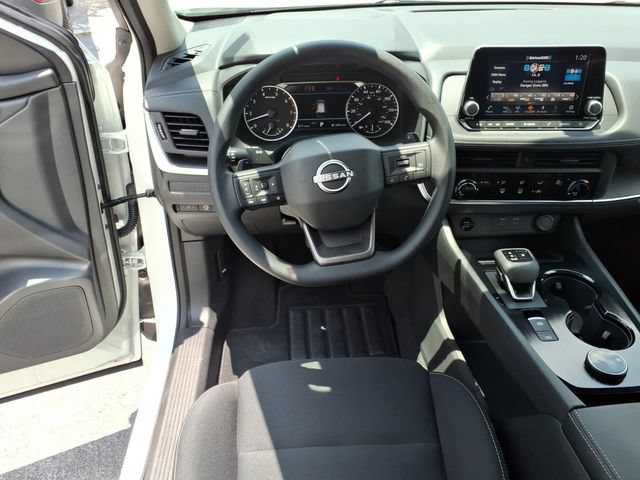 Used 2026 Nissan Rogue S AWD/4WD image 12