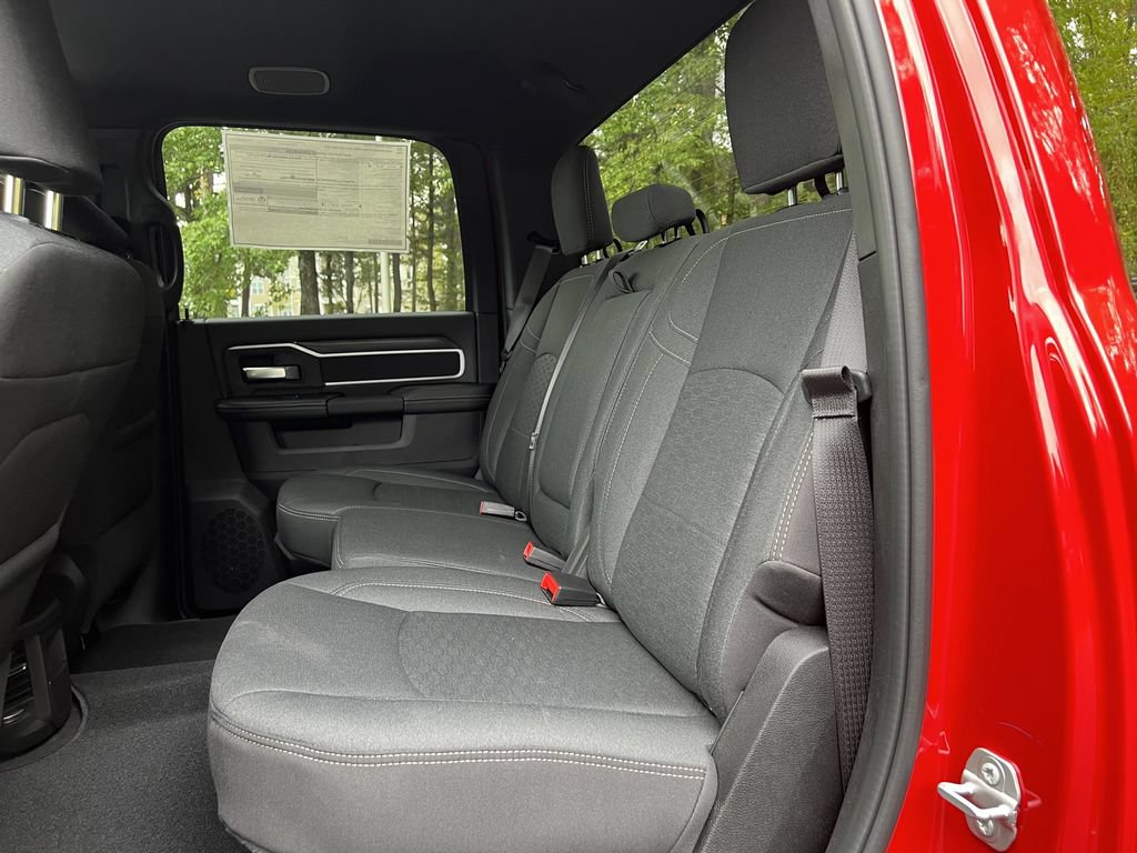 New 2026 RAM 2500 Big Horn AWD/4WD image 15