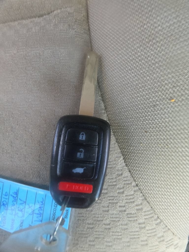 Used 2016 Honda CR-V LX image 33