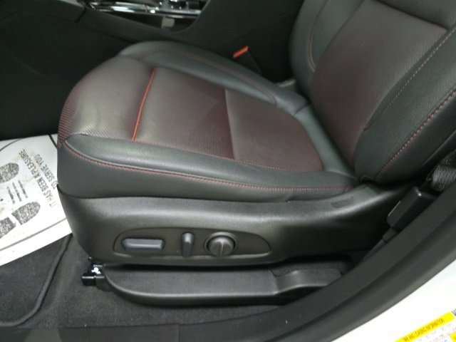 Used 2024 Chevrolet Blazer RS image 19