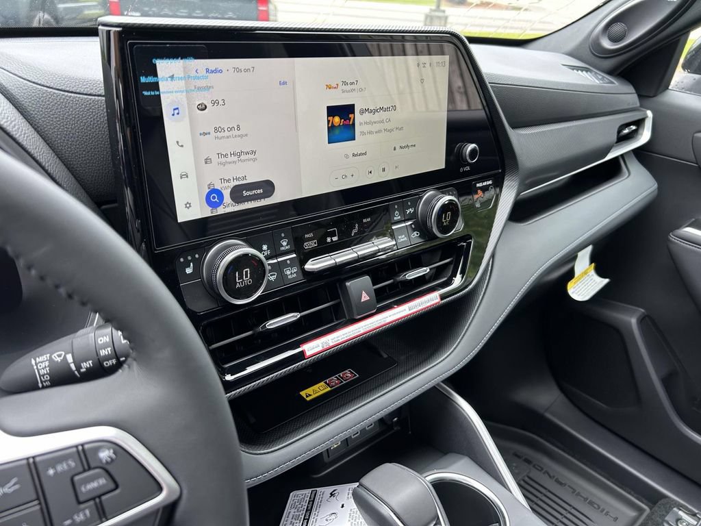 New 2026 Toyota Highlander XSE AWD/4WD image 21