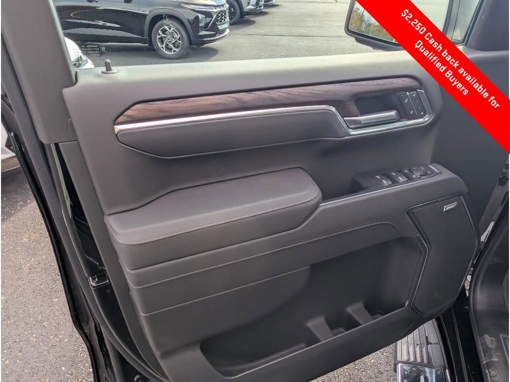 New 2026 GMC Sierra 1500 SLT w/ SLT Premium Plus Package image 17