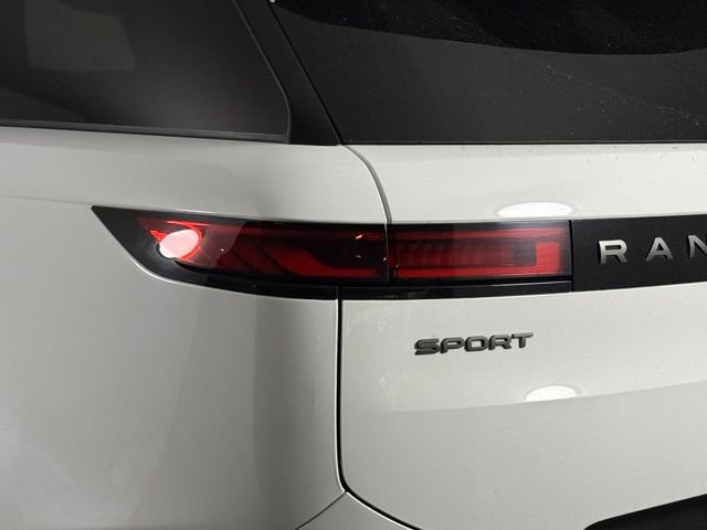 Certified 2024 Land Rover Range Rover Sport SE AWD/4WD image 13