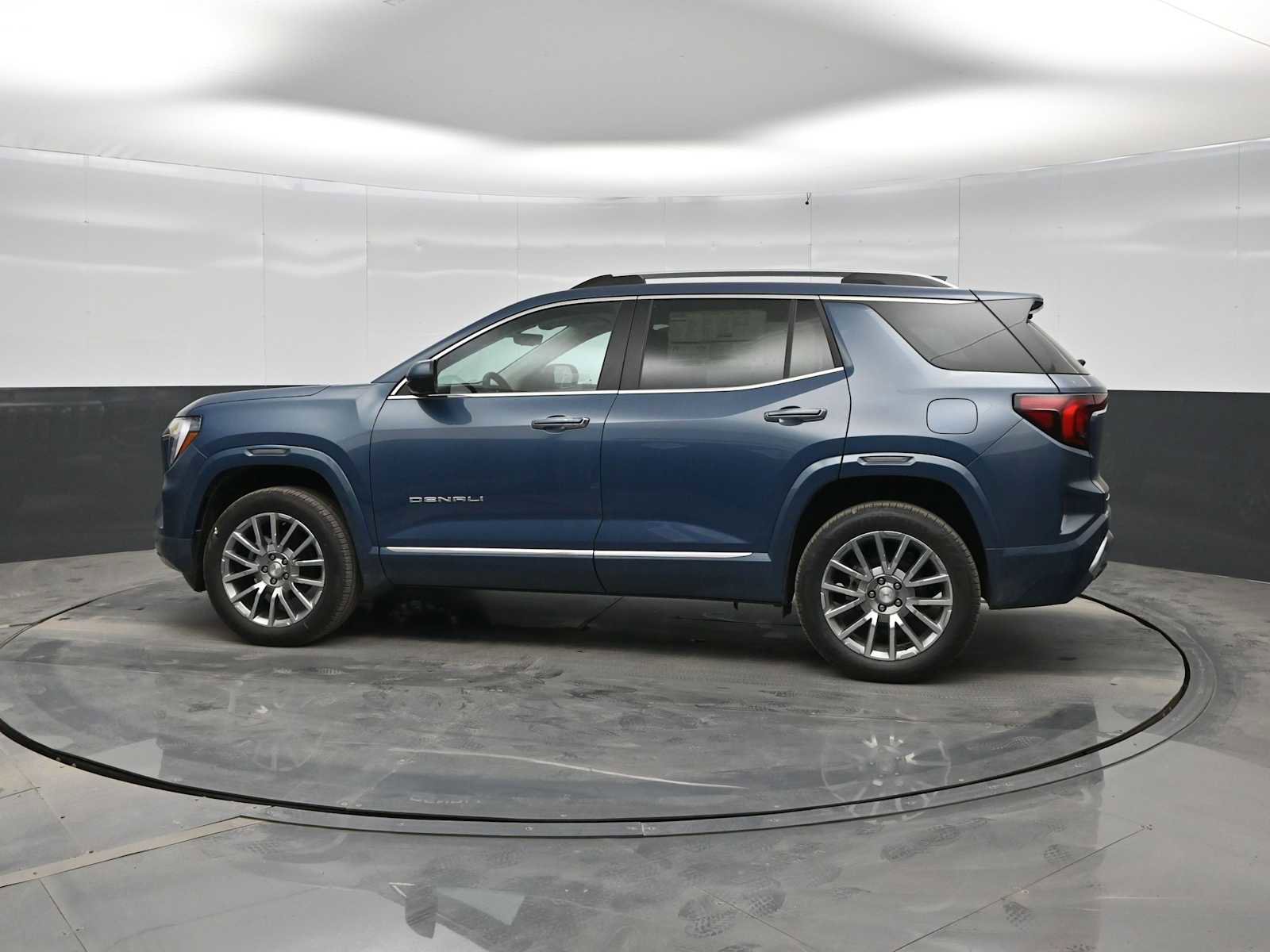 New 2026 GMC Terrain Denali AWD/4WD image 5