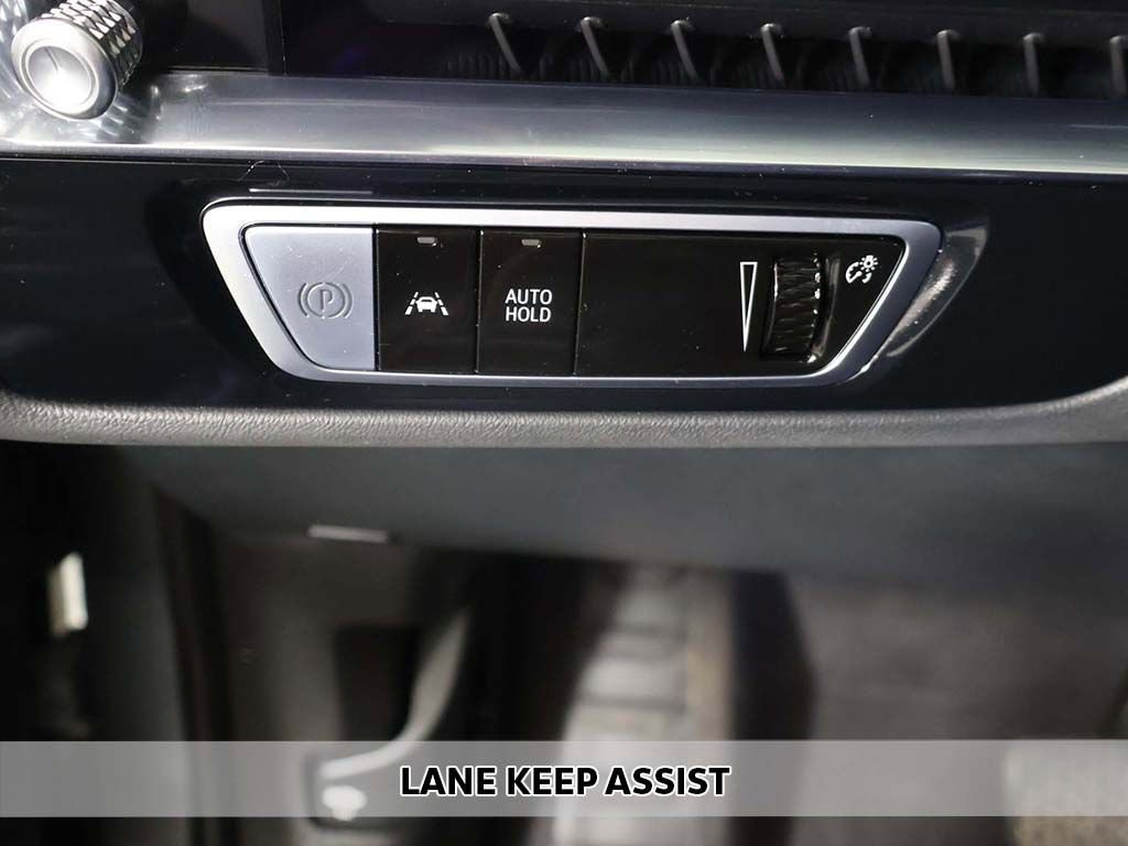 Used 2025 Cadillac Lyriq Sport AWD/4WD image 8