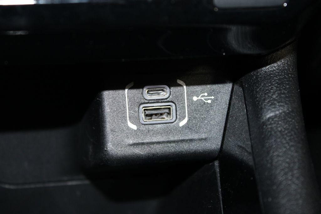 Used 2025 Jeep Compass Trailhawk image 43