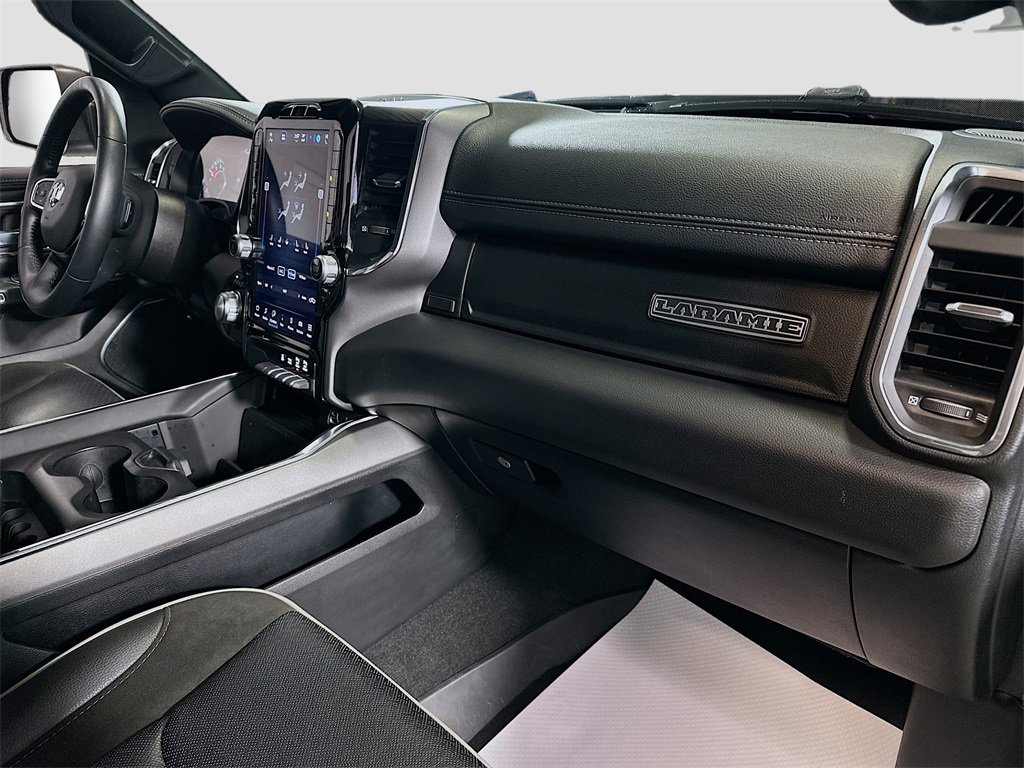 Used 2024 RAM 1500 Laramie image 32