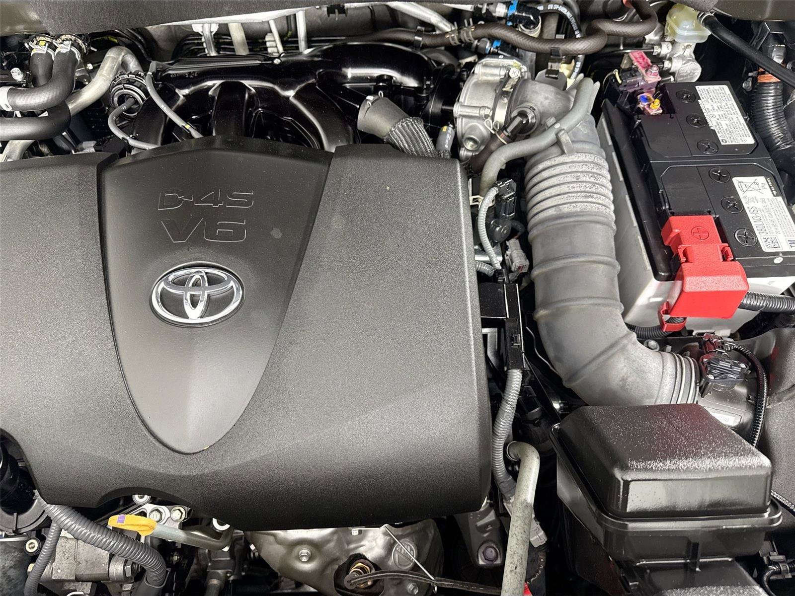 Used 2022 Toyota Highlander Platinum FWD image 46