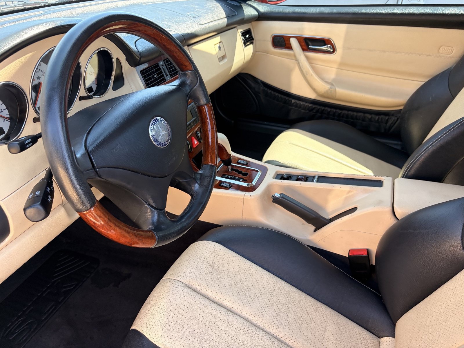 Used 2002 Mercedes-Benz SLK 320 image 13