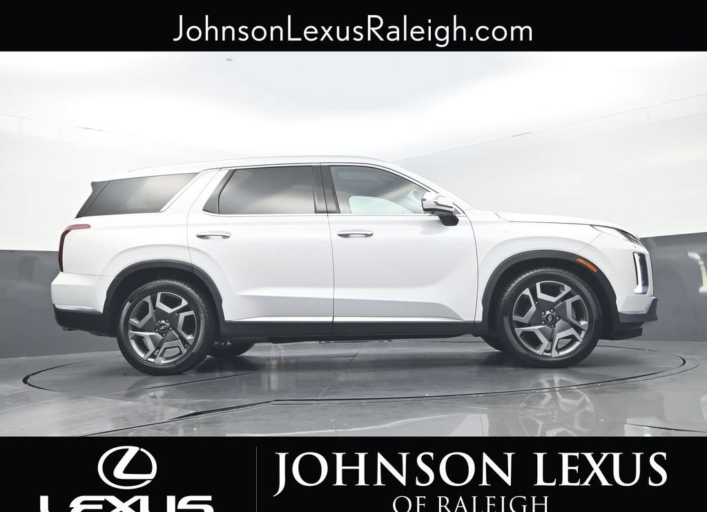 Used 2024 Hyundai Palisade Limited AWD/4WD image 20