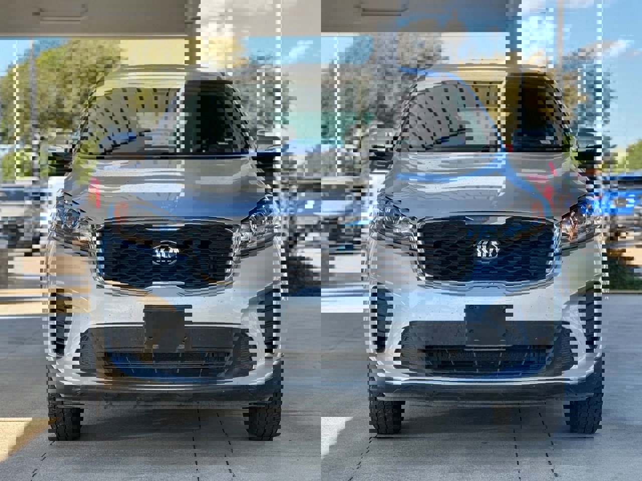 Used 2020 Kia Sorento LX image 13