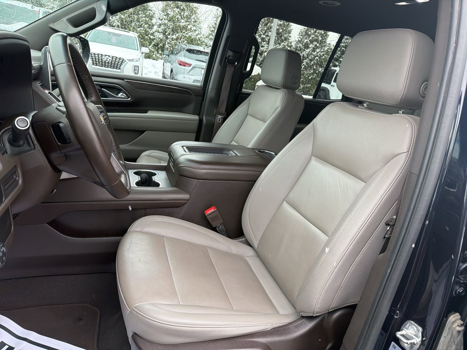 Used 2024 Chevrolet Tahoe LT image 22