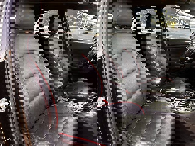 Used 2018 Hyundai Elantra GT Sport w/ Sport Tech Package 04 image 35