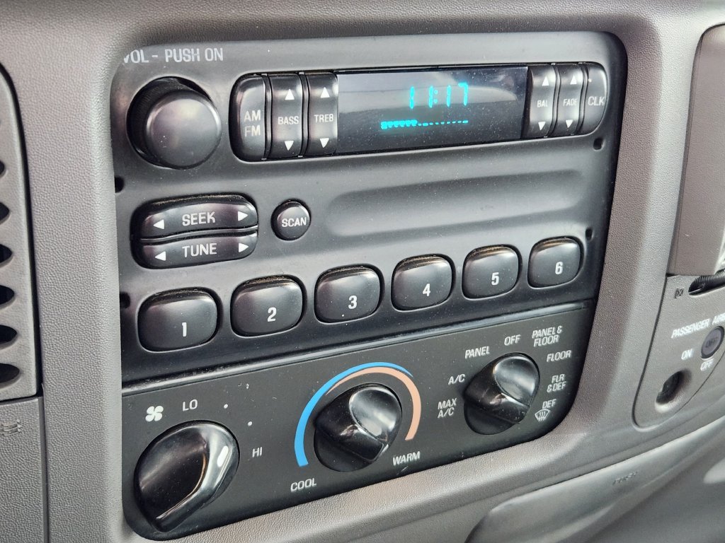 Used 1997 Ford F150 XLT AWD/4WD image 22