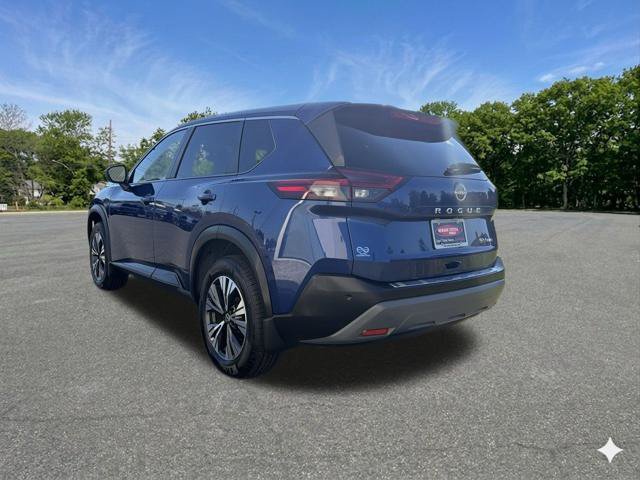 Used 2023 Nissan Rogue SV AWD/4WD image 6