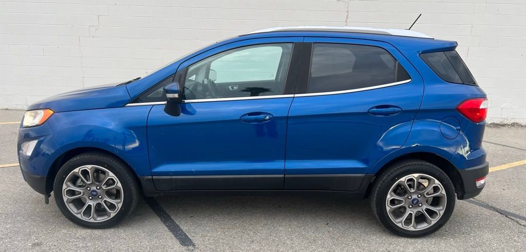 Used 2021 Ford EcoSport Titanium FWD image 2
