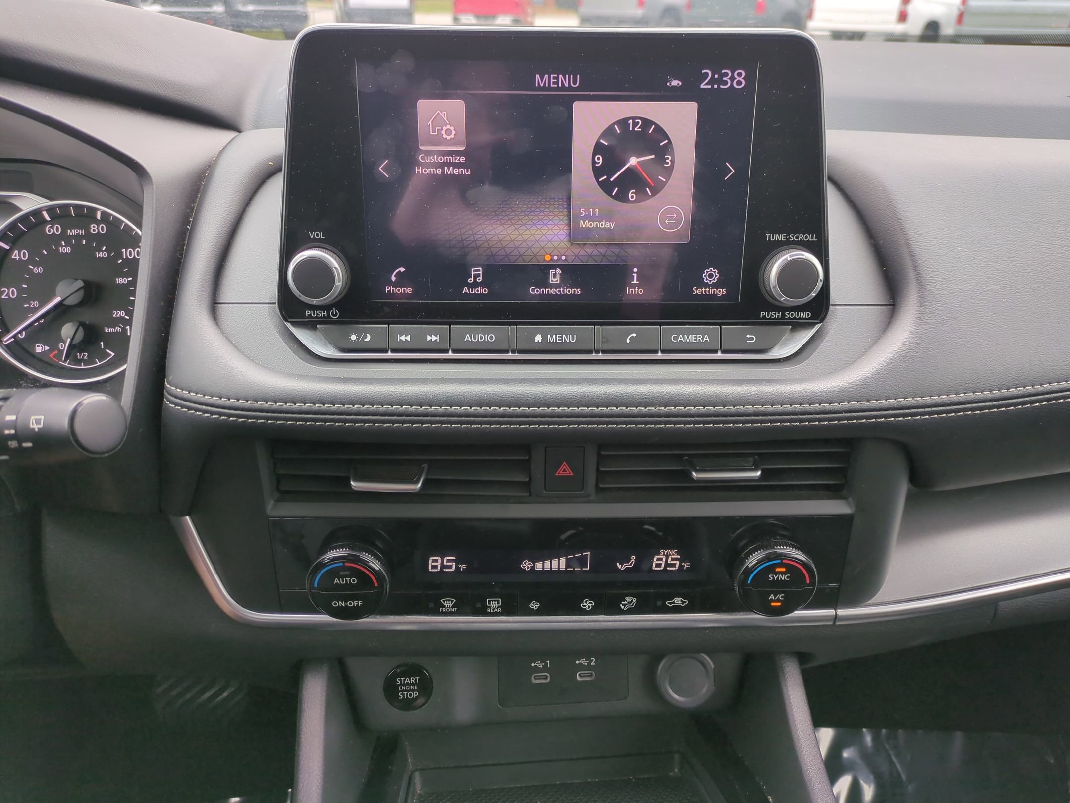 Used 2024 Nissan Rogue SV AWD/4WD image 23