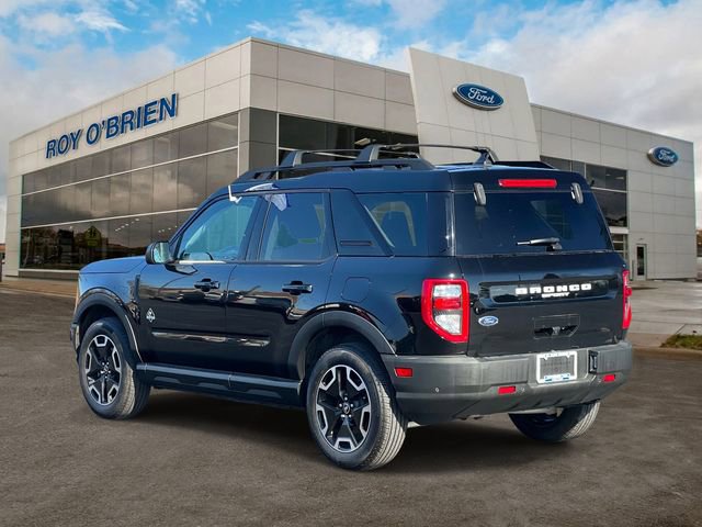 Certified 2023 Ford Bronco Sport Outer Banks w/ Tech Package AWD/4WD image 3