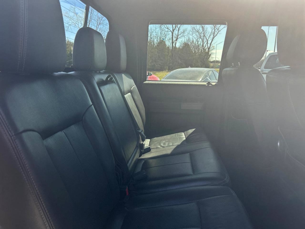 Used 2012 Ford F250 Lariat w/ Lariat Interior Pkg image 23