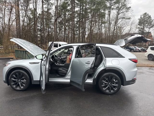 Used 2025 MAZDA CX-90 3.3 Turbo w/ Premium Sport Pkg image 26