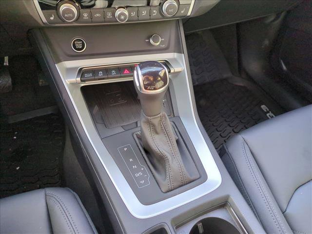 Used 2025 Audi Q3 2.0T Premium w/ Convenience Package image 18