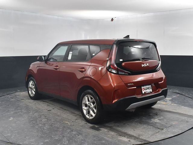 Used 2023 Kia Soul LX w/ Option Group 015 image 7