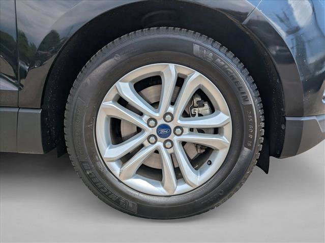 Used 2019 Ford Edge SEL w/ Equipment Group 201A AWD/4WD image 21
