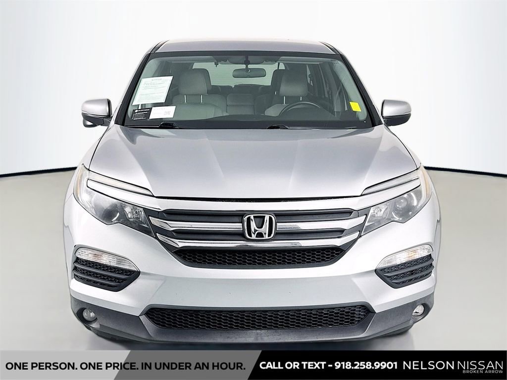 Used 2018 Honda Pilot EX image 2