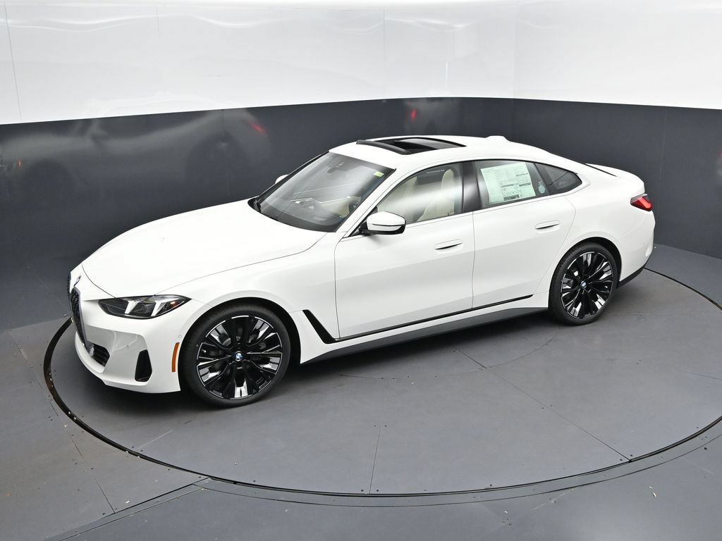 New 2026 BMW 430i w/ Premium Package RWD image 31