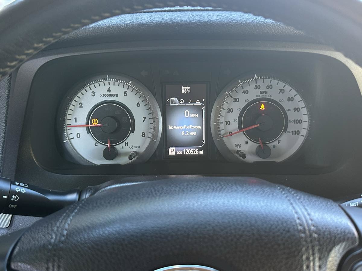 Used 2017 Toyota Sienna SE w/ SE Preferred Package FWD image 33