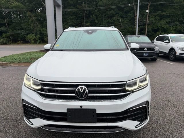 Used 2022 Volkswagen Tiguan SEL R-Line AWD/4WD image 3