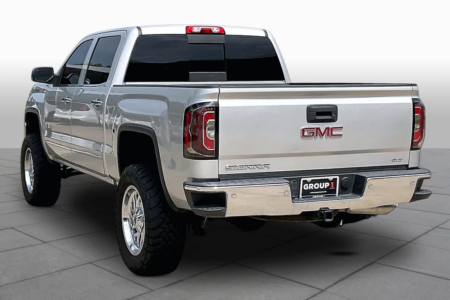 Used 2018 GMC Sierra 1500 SLT w/ Texas SLT Premium Package AWD/4WD image 12